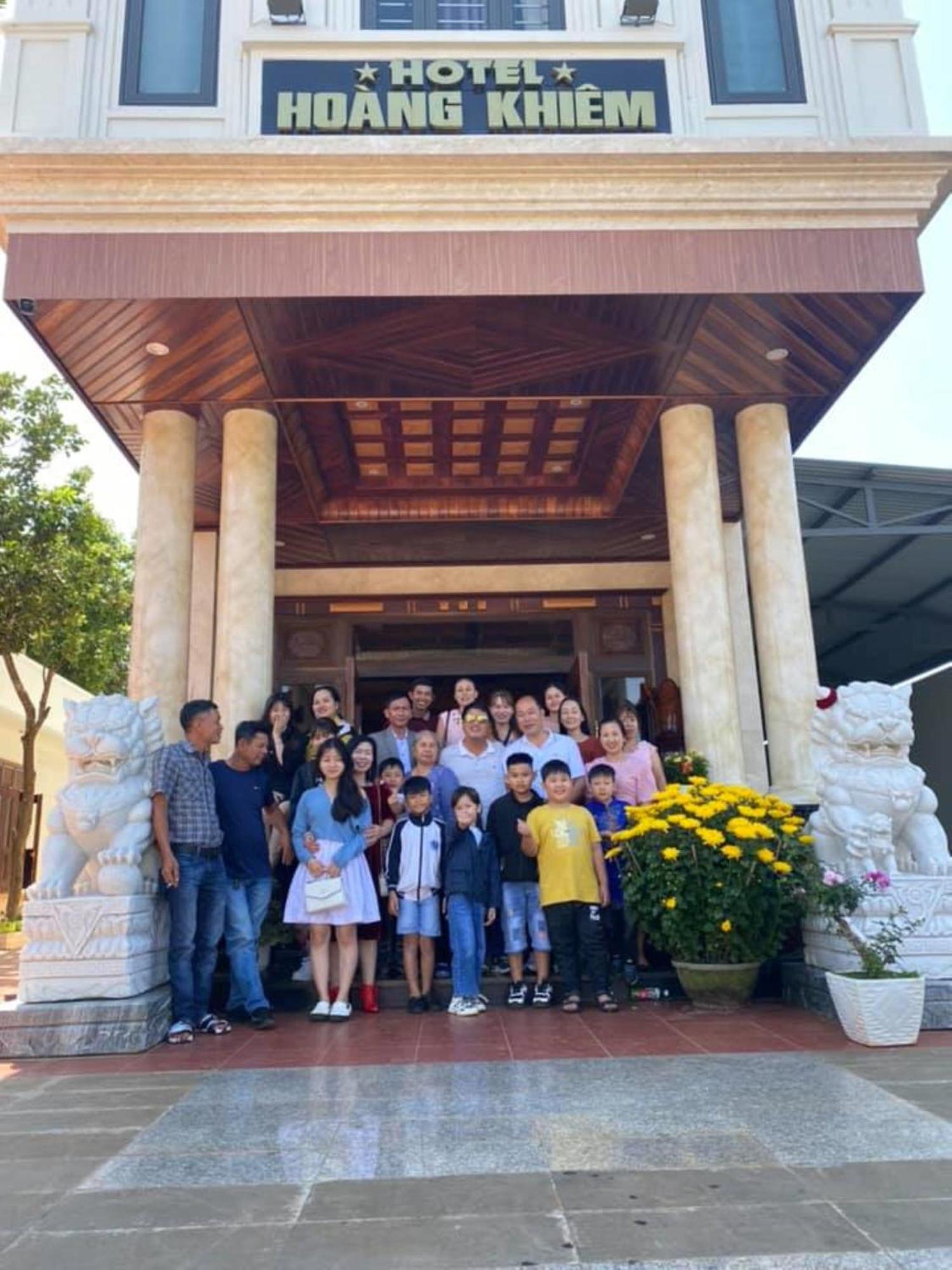 פלייקו Hoang Khiem Hotel מראה חיצוני תמונה