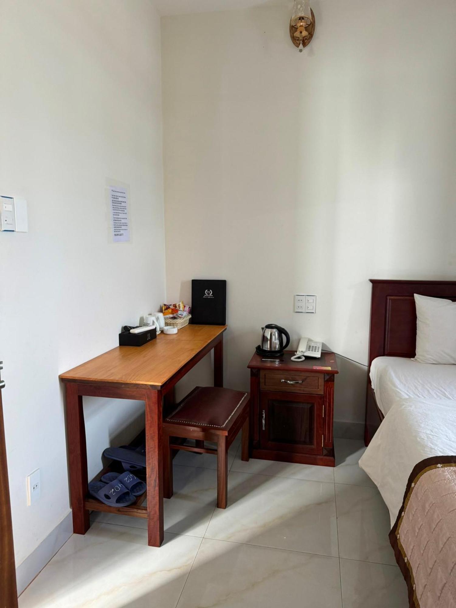 פלייקו Hoang Khiem Hotel מראה חיצוני תמונה
