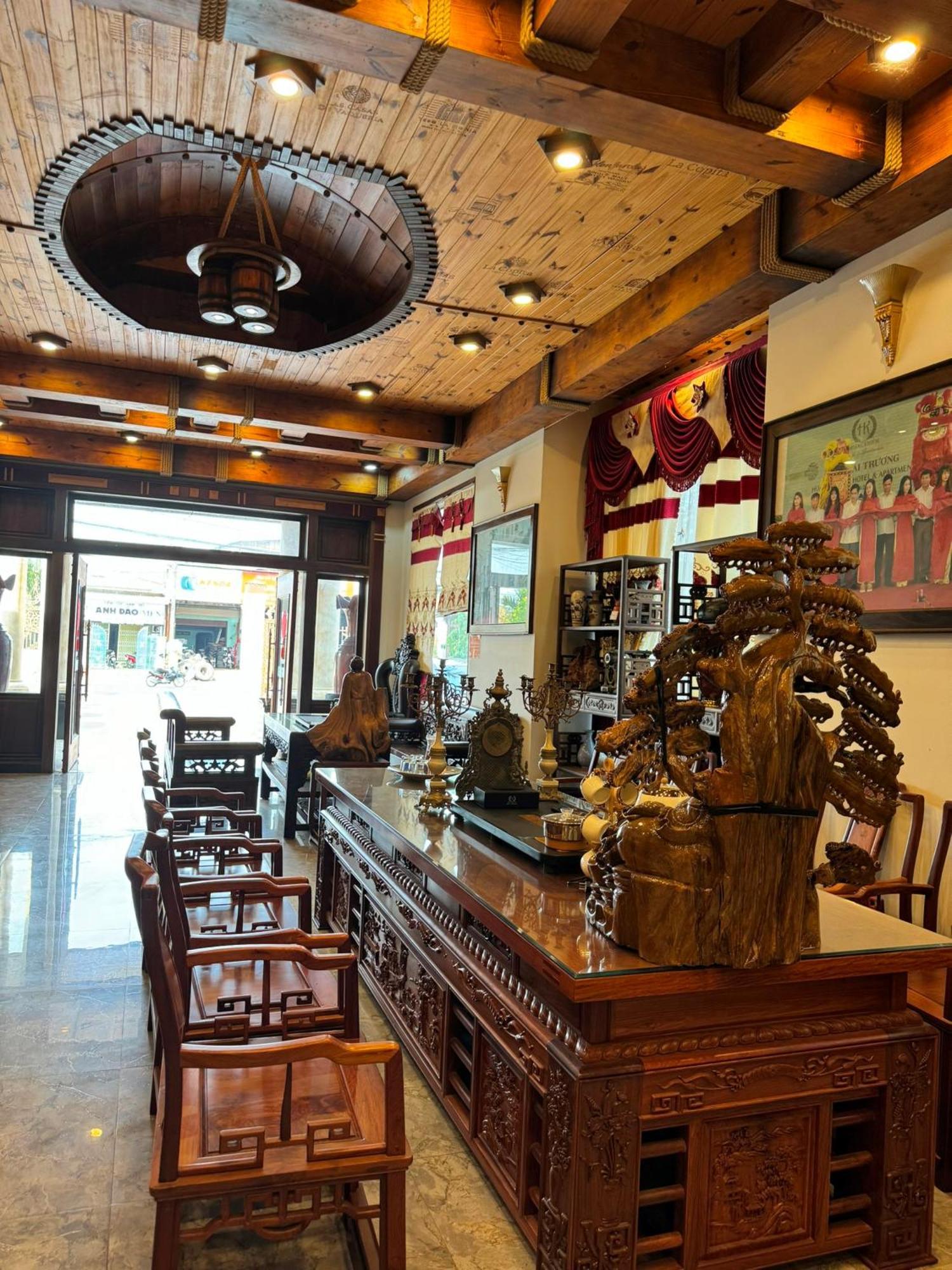 פלייקו Hoang Khiem Hotel מראה חיצוני תמונה