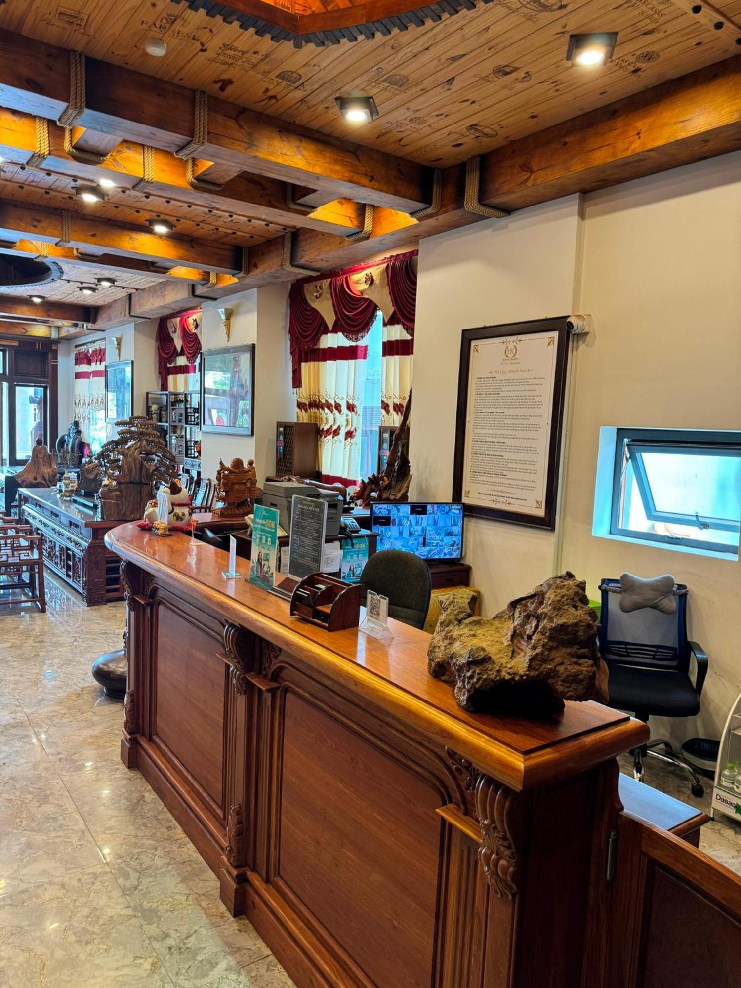 פלייקו Hoang Khiem Hotel מראה חיצוני תמונה
